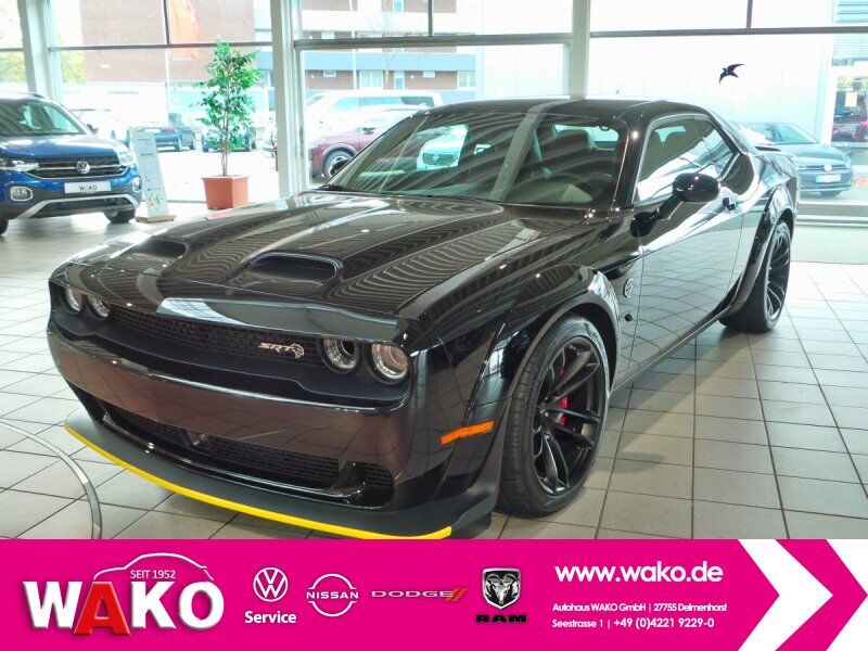 Dodge Challenger SRT Hellcat 6.2L Supercharged HEMI V8 Navi PDC SHZ Klima