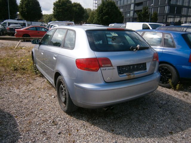 Audi A3 Sportback 2.0 FSI Ambiente