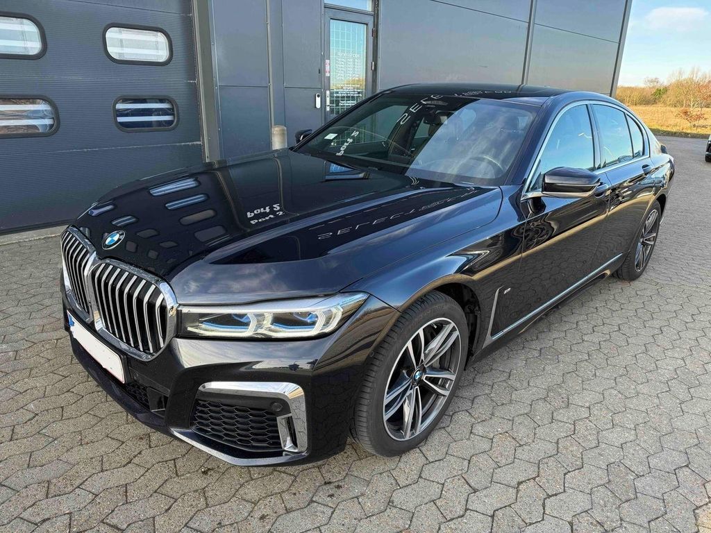 BMW 750i xDrive M-Sport Pano+Sitzbelüft+Laser+HUD